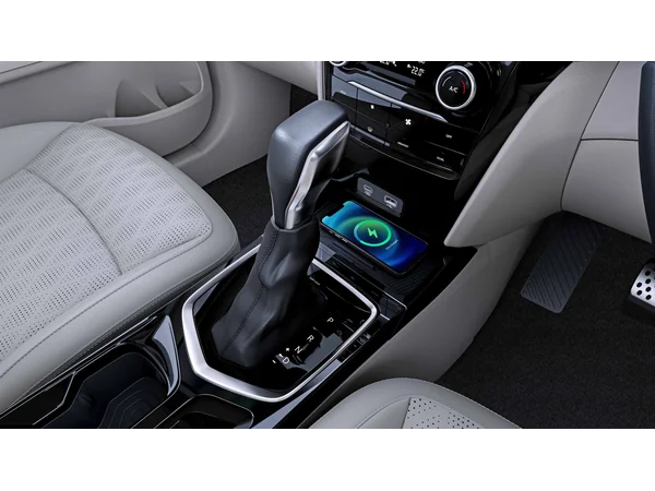 mahindra xuv 3xo xuv-3xo-mx3-pro-petrol-12l-turbo-automatic-tc interior